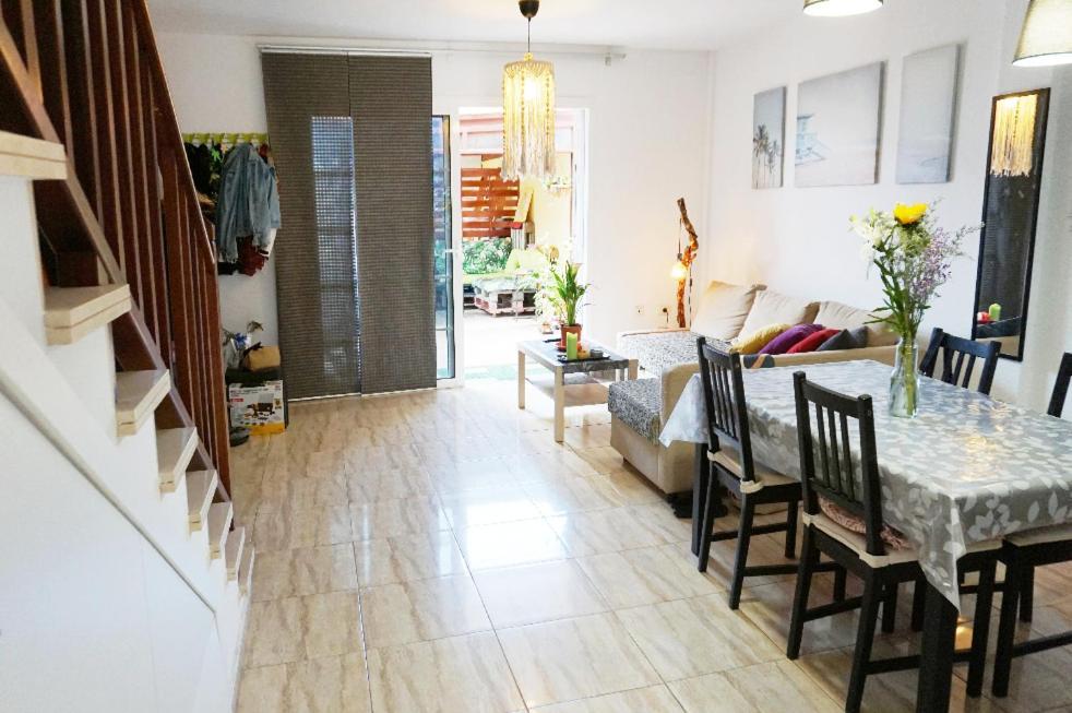 ホテル Casa La Sonrisa Shared House エル・メダノ エクステリア 写真